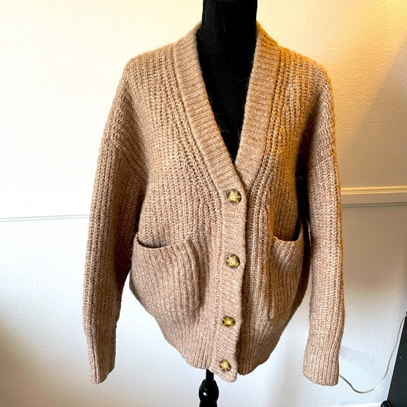 Zara Patch Pocket Knit Cardigan in Tan - Picture 3 of 4